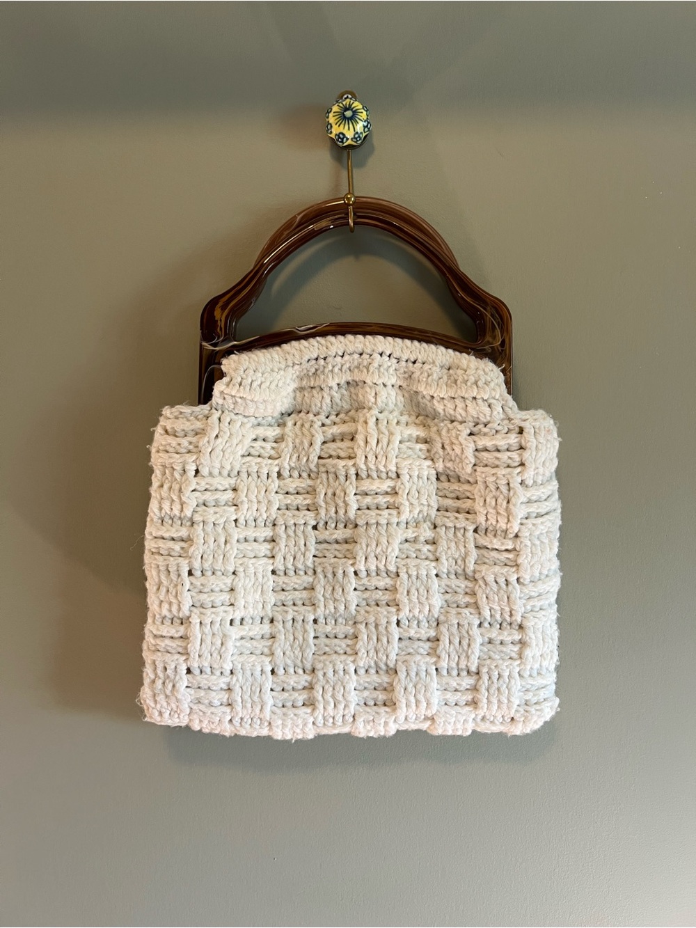 Vintage Accento “Bakelite Style”‎ Handles | Cream Crochet Tote with Lining